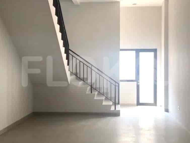 243 sqm, shophouse for rent in Jalan Pakubuwonon Blok D, Mega Kuningan 1