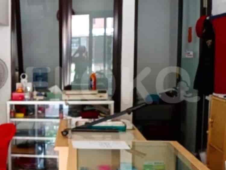 Dijual Ruko Luas 100 m2 di Jalan Maison De Wisteria, Cakung - RKS3f9 3
