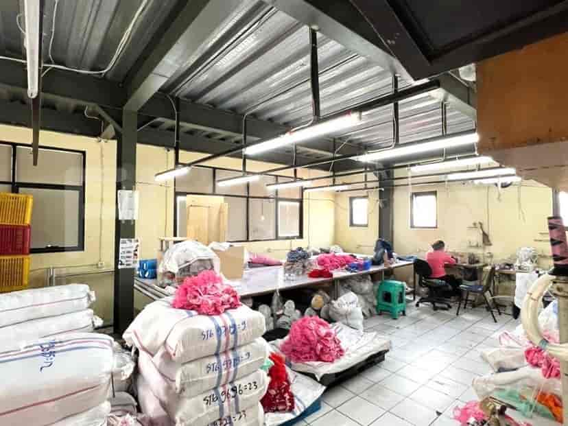 656 sqm, shophouse for sale in Jalan Boulevard Kosambi Raya, Cengkareng 3