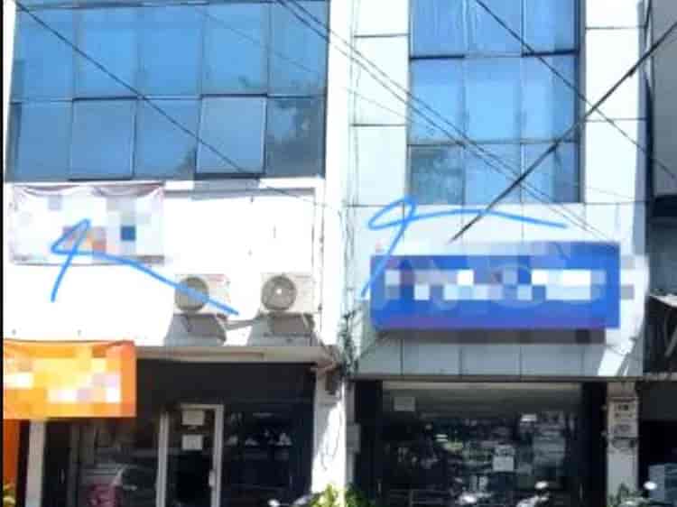 Dijual Ruko Luas 500 m2 di Jalan Raya Pondok Gede, Pondok Gede - RKSa97 1