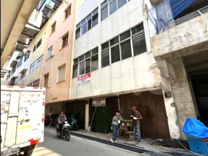 Dijual Ruko Luas 120 m2 di Jalan Krekot Jaya Molek, Pasar Baru 1