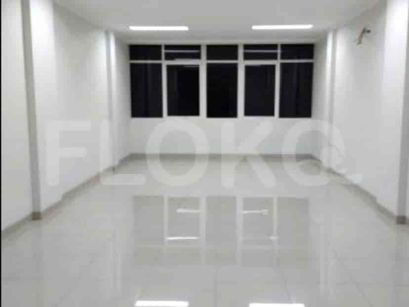 267 sqm, shophouse for rent in Jalan Ruby Commercial Summarecon, Bekasi Utara 3