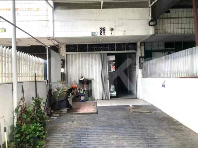 Dijual Ruko Luas 120 m2 di Jalan Kartini, Gunung Sahari 1