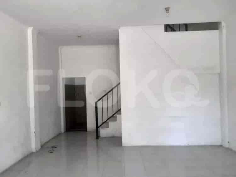 Dijual Ruko Luas 110 m2 di Jalan Pesona Anggrek Harapan Jaya, Bekasi Utara - RKS1f0 2