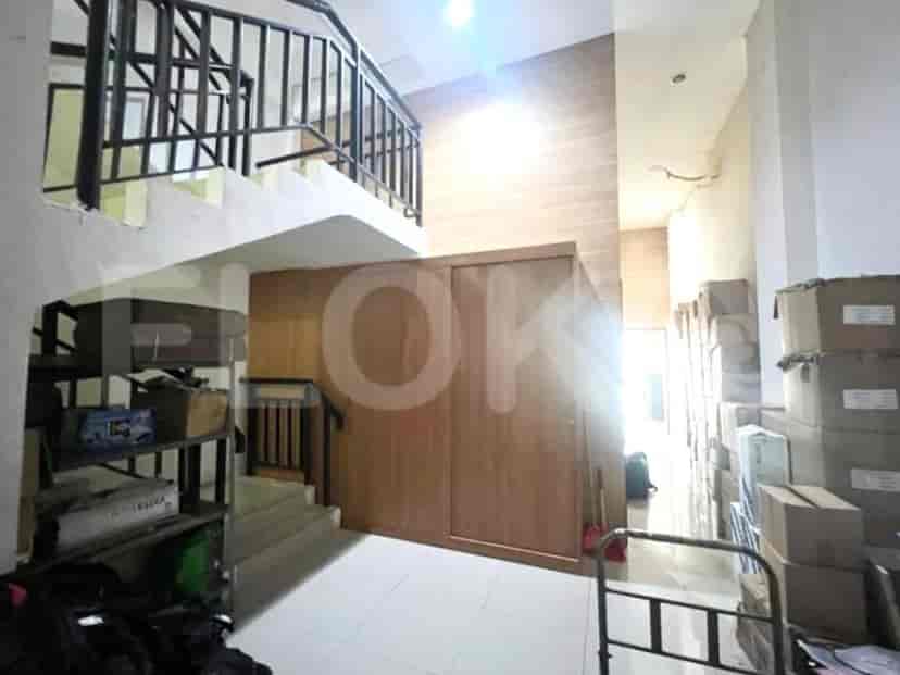 227 sqm, shophouse for sale in Jalan Avenue Boulevard JGC, Cakung 3