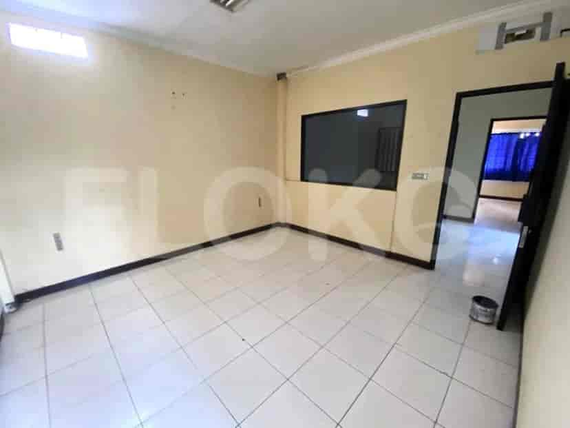 445 sqm, shophouse for sale in Jalan Surveyor Indonesia, Lenteng Agung 2