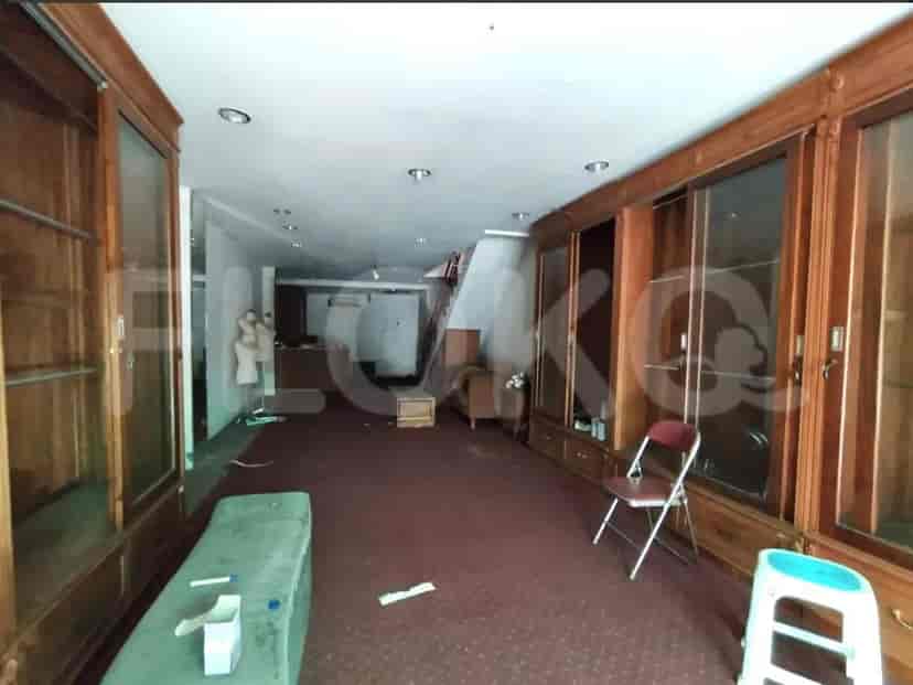 Dijual Ruko Luas 300 m2 di Jalan Pintu Air, Pasar Baru 1