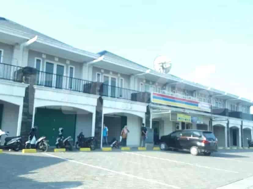 129 sqm, shophouse for sale in Jalan Harapan Jaya, Bekasi Timur 1