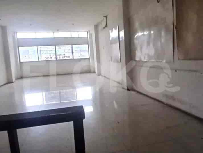 225 sqm, shophouse for rent in Jalan Letjen Suprapto, Kemayoran 4
