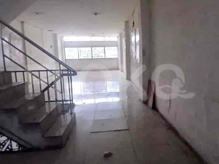 225 sqm, shophouse for rent in Jalan Letjen Suprapto, Kemayoran 3