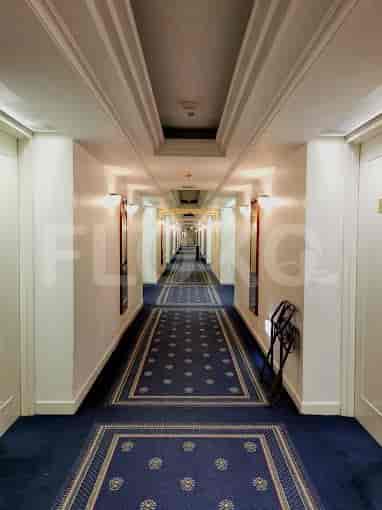 sari hallway2_nw.jpg