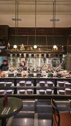 25h buffet_nw.jpg