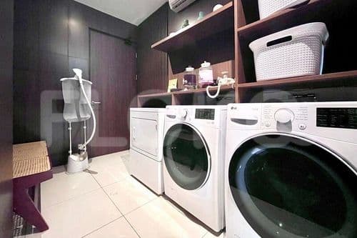 ashley ta laundry room_nw.jpg