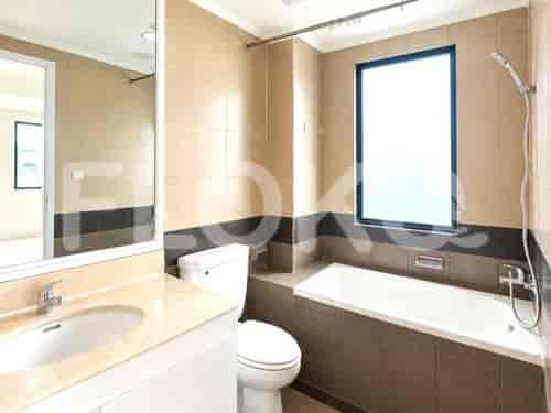 3 Bedroom on Middle Floor for Rent in Golfhill Terrace Apartment - fpo233 4