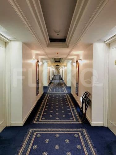 sari hallway2_nw.jpg