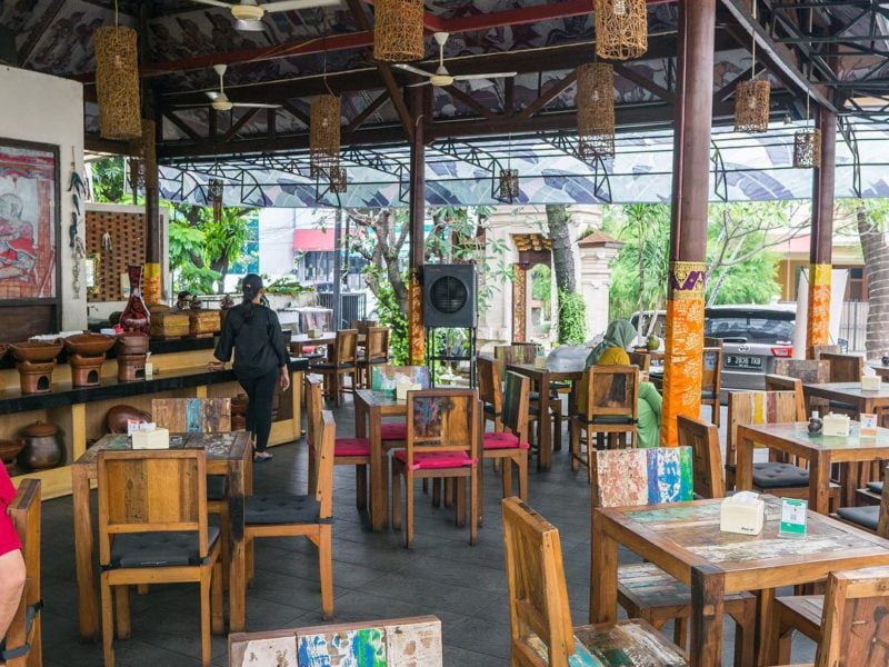 Top 5 Must-Try Indonesian Specialty Restaurants in Jakarta 