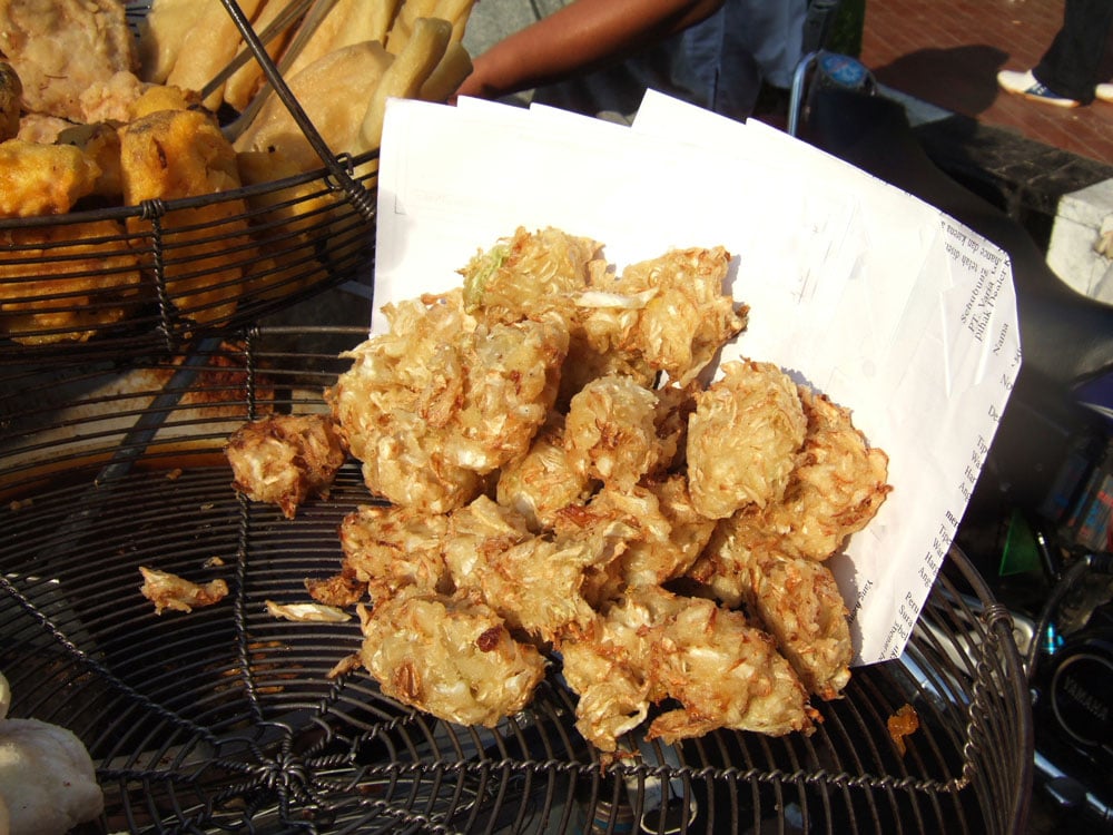 cabbage fritters gorengan