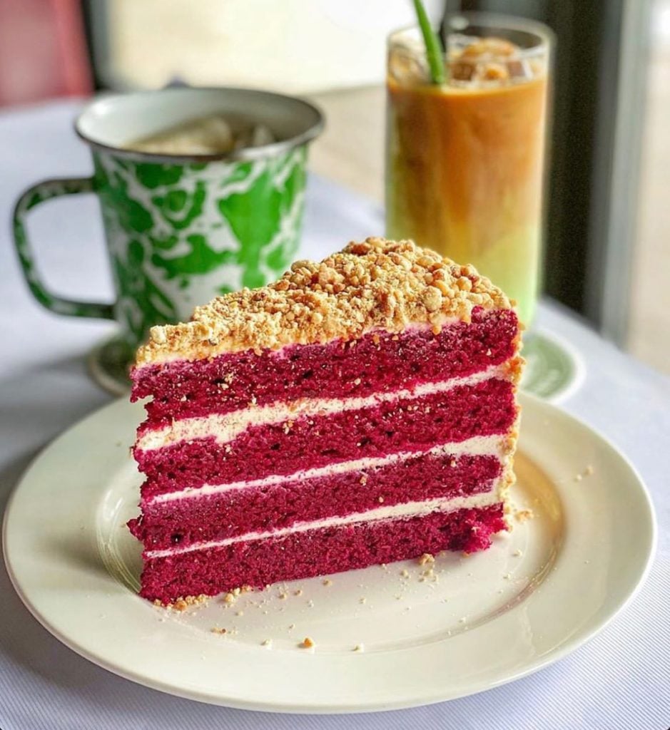 13 Best Places to Buy Birthday Cakes in Jakarta | Flokq Coliving Blog