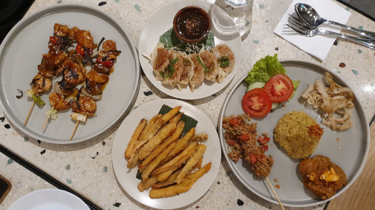 Must-try Vegetarian Restaurants in Menteng | Flokq Coliving Jakarta Blog