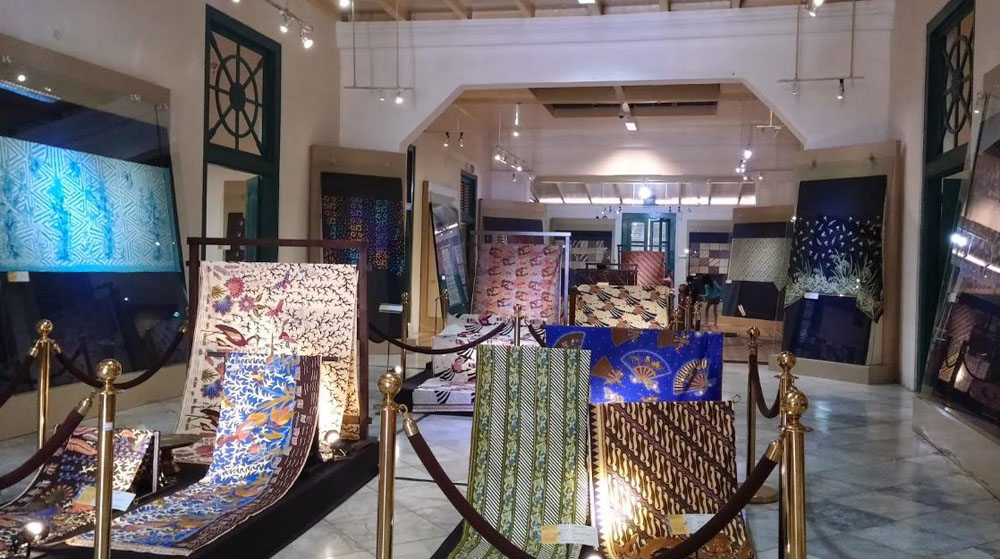 museum tekstil jakarta batik