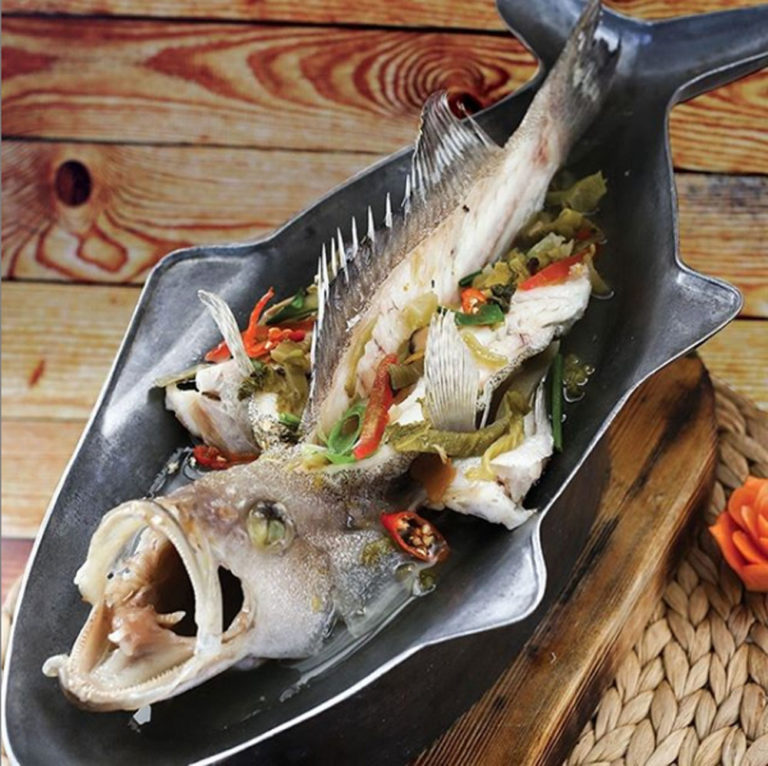 8 Best Seafood Restaurants in Jakarta | Flokq Coliving Jakarta Blog