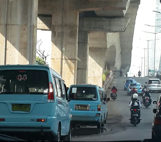 Jakarta’s Classic Public Van: Angkot
