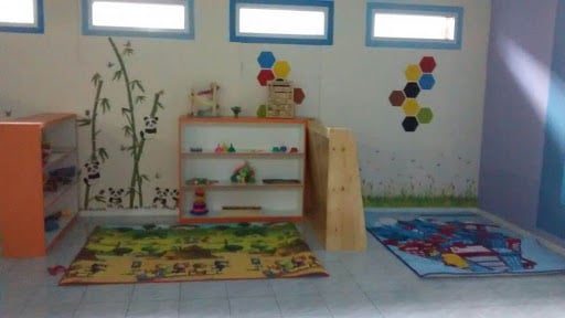 play area KinderHive