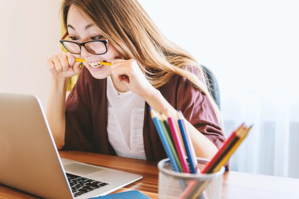 girl studying