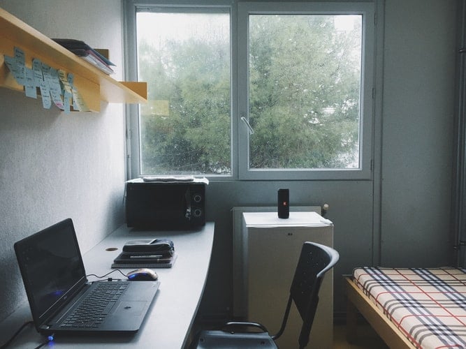 7 Signs You Need to Move Out from Your Kost