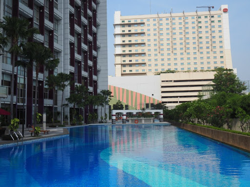 Luxury Apartments in North Jakarta: The Summit Kelapa Gading