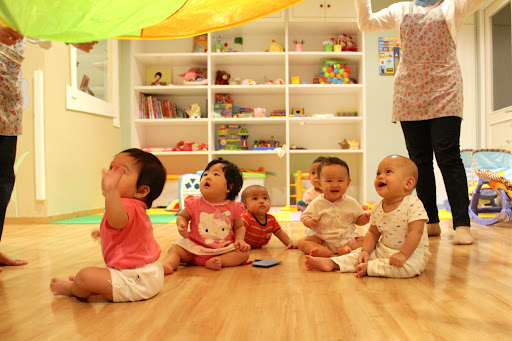 toddlers playing in Tiny Toes Childcare Centre