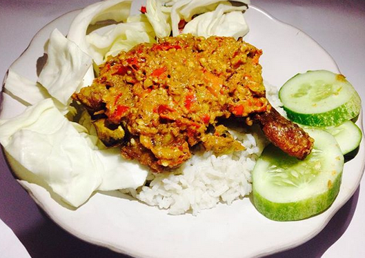 Ayam Geprek: Rekomendasi yang Terbaik dan Terhits di Jakarta | Flokq