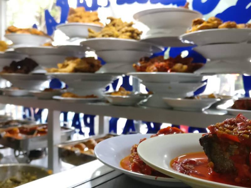 10 Rumah Makan Padang Terbaik di Jakarta