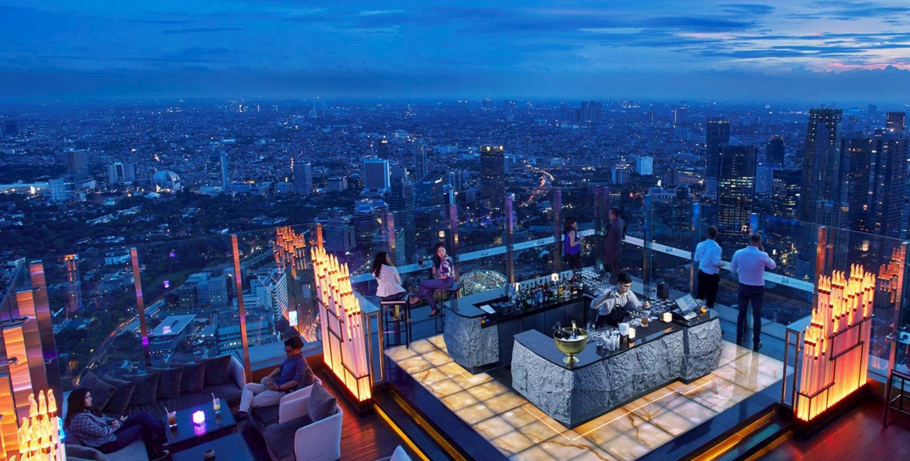 17 Rooftop di Jakarta: Restoran dan Bar Hits | Flokq Coliving Jakarta Blog