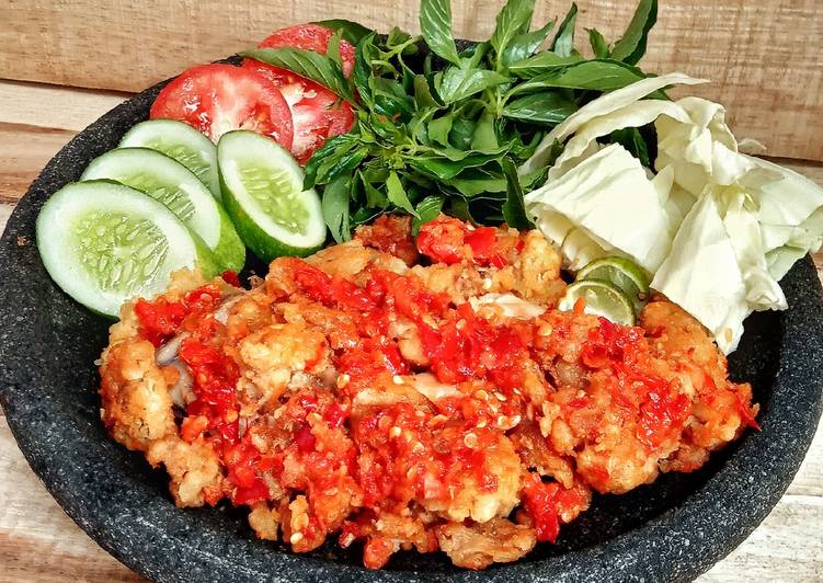 Chicken Geprek Sambal Matah Ayam Geprek Alyssa Photos Chicken Geprek Sambal Matah Ayam Geprek Alyssa Photos