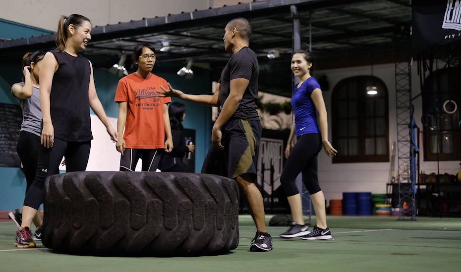 biaya olahraga di jakarta: fasilitas gym