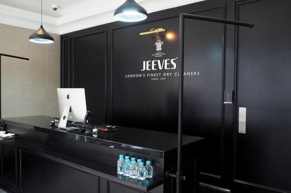 laundry shoes Jakarta: Jeeves