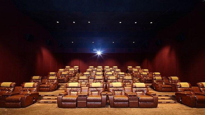 entertainment in jakarta: watching movies in cinema