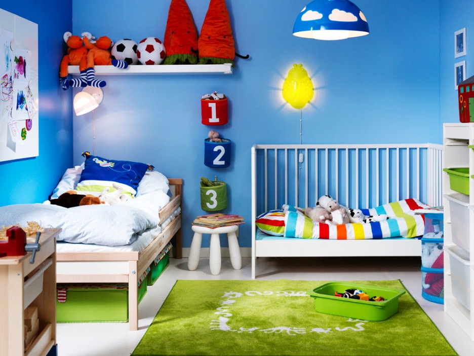 dekorasi kamar tidur anak dengan karpet rumput