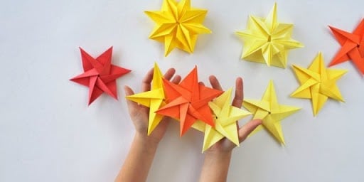 10 Easy Origami Creations for Your Room Decoration | Flokq Blog