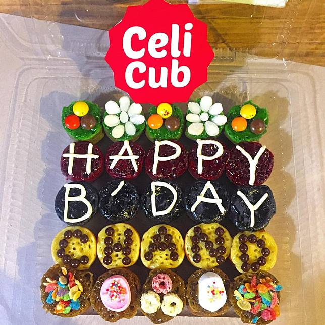 kue cubit dijadikan sebagai kue ulang tahun unik