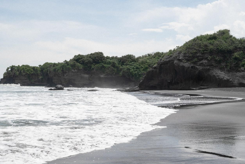 pantai bali barat