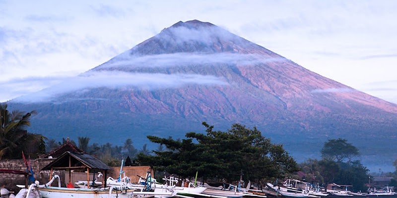 mount agung in east bali