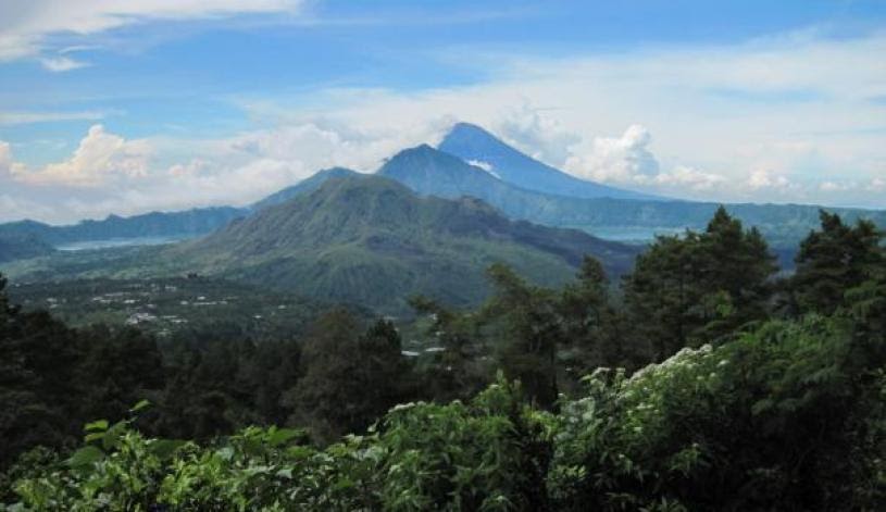 gunung penulisan di bali