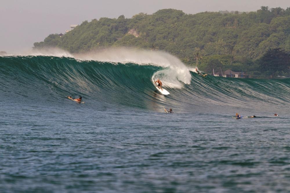 Catch The Wave at Bali's 20 Best Surf Spots | Flokq Coliving Blog