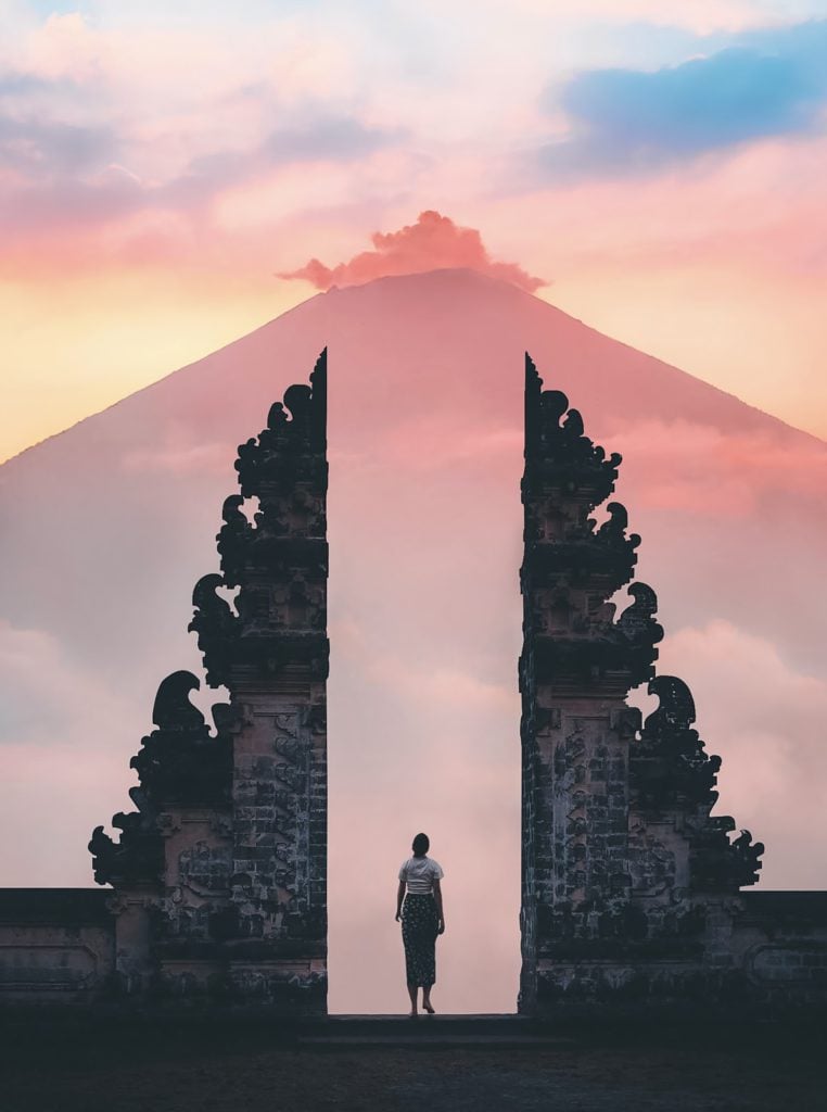 mount lempuyang in Bali