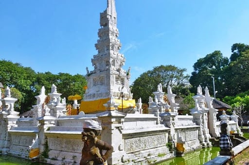 Jagatnatha temple