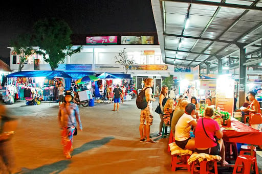 pasar sindhu night market sanur