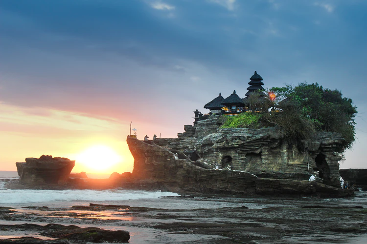 Jakarta to Bali Trip: Transport Options and Where to Book Your Ticket