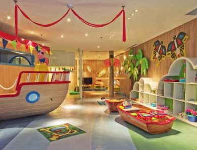 Top 8 Bali Family Friendly Hotels & Resorts with Exciting Kids Club!